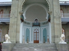 Відео. Палаци Криму. Воронцовський і Лівадійський палаци. Україна